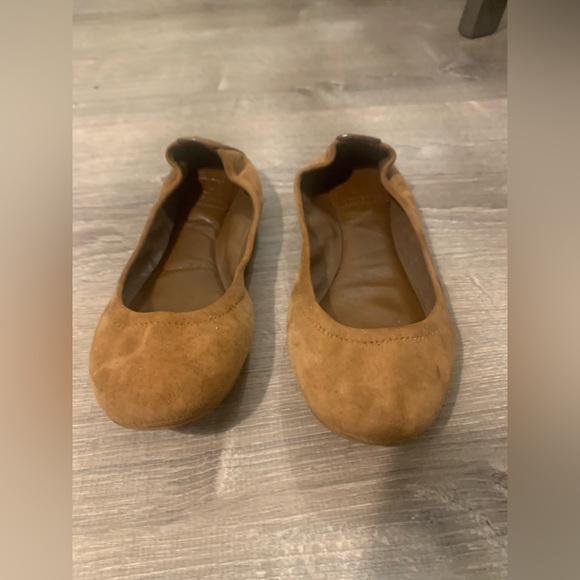 Tory Burch Brown Suede Flat - Picture 1 of 6